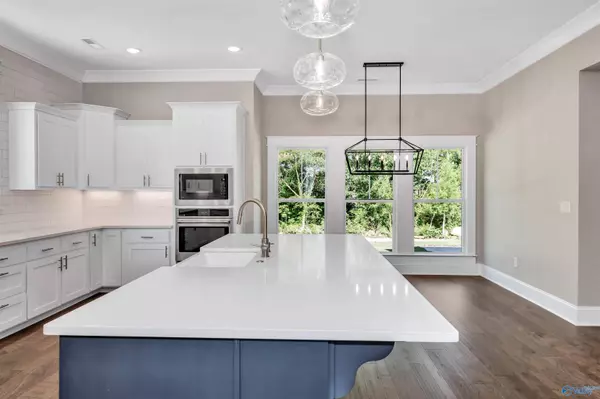 1235 Alma Lane, Athens, AL 35613