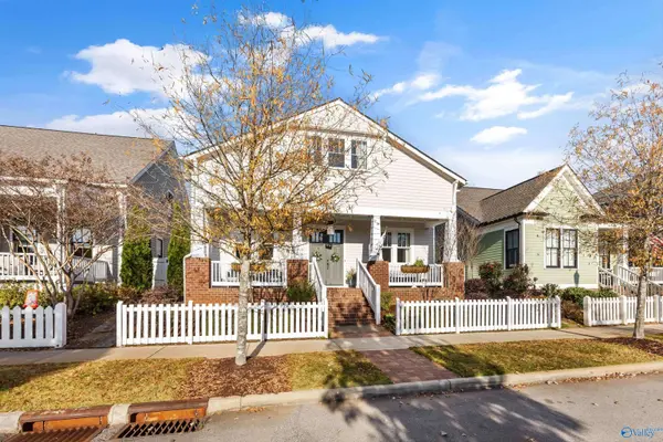 78 Hillcrest Avenue NW, Huntsville, AL 35806