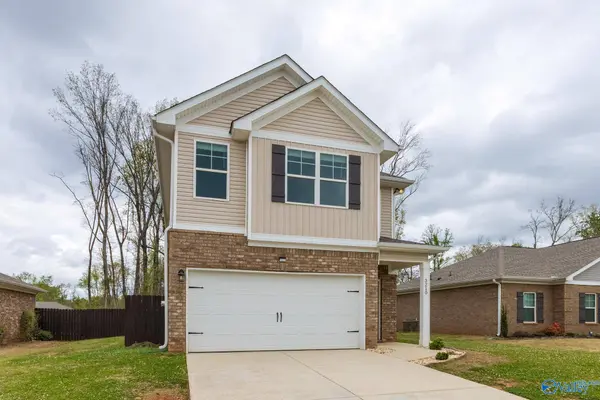 3210 Northfield Lane, Huntsville, AL 35805
