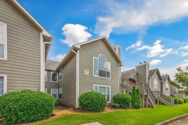 210 Waters Edge Lane, Madison, AL 35758