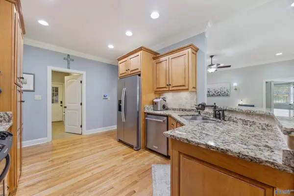 25986 Rosedown Drive, Athens, AL 35613