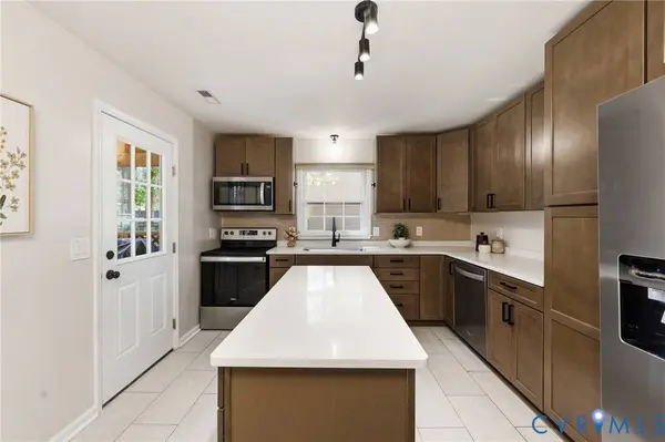 9349 Shiloh DR, Chesterfield, VA 23237