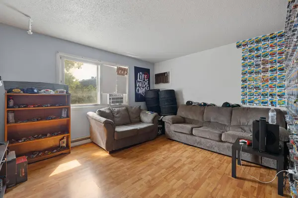 1010 N 7th Street, Rapid City, SD 57701