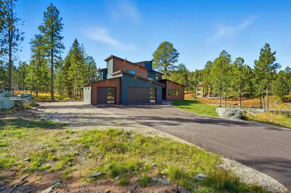 11276 Roundup Ct, Lead, SD 57754