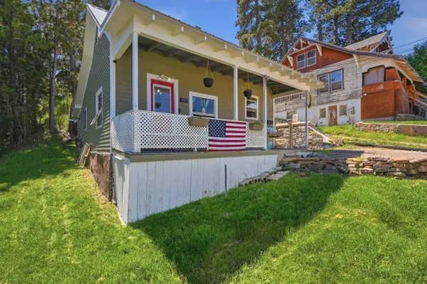 303 Grove Street, Lead, SD 57754