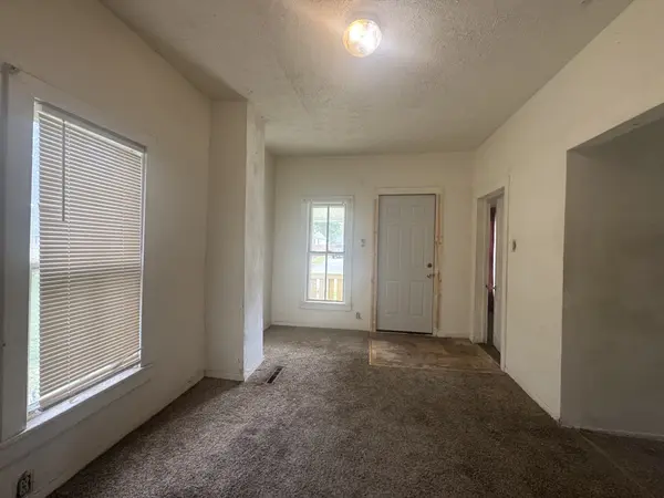 1919 N 29th St, Lincoln, NE 68503-1218