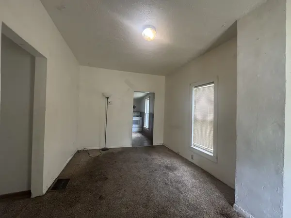 1919 N 29th St, Lincoln, NE 68503-1218