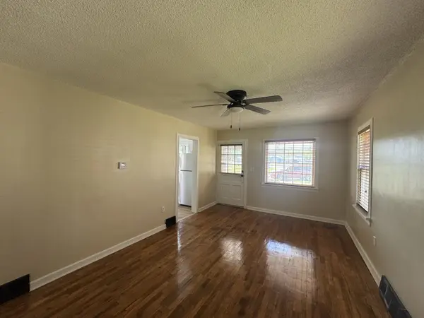 120 E Vine St, Weston, NE 68070-4127