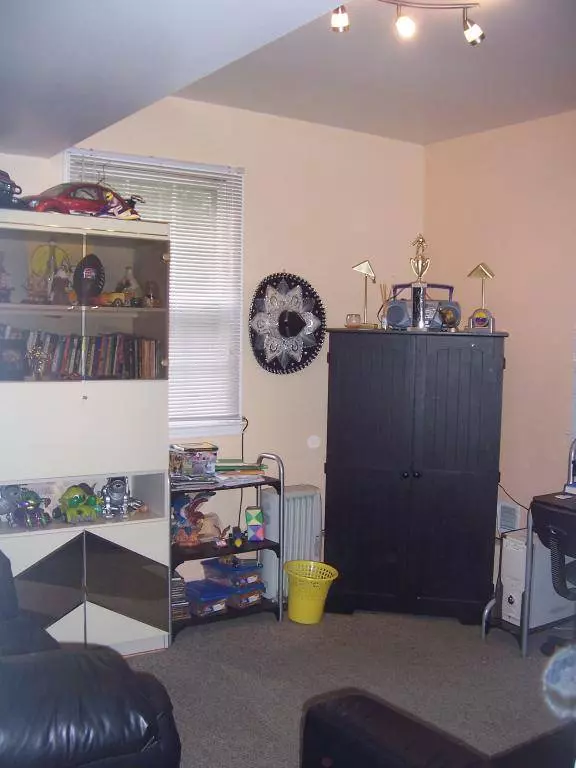 420 Winthrop Ave, Mount Ephraim Boro, NJ 08059