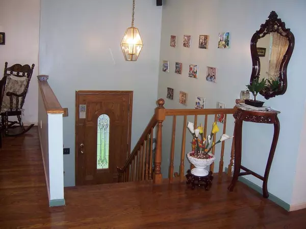 420 Winthrop Ave, Mount Ephraim Boro, NJ 08059