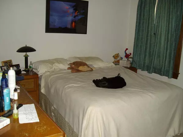 7 White Ter, Newark City, NJ 07108