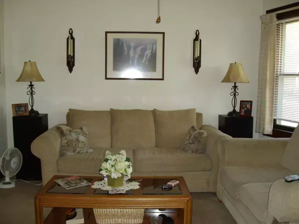 7 White Ter, Newark City, NJ 07108