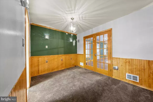 56 GREENWICH DR, Westampton, NJ 08060