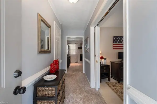 2736 Horseshoe DR, Chesapeake, VA 23322