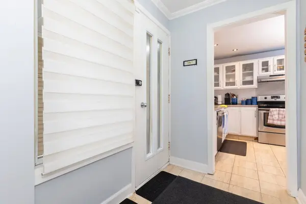 19 14e Rue, Montréal (pierrefonds-roxboro), QC H8Y1M1
