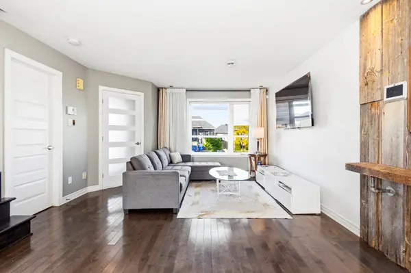 33 Rue McDiarmid, Mercier, QC J6R0E3