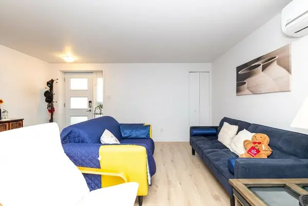 108 -112 Rue Félix-Antoine-Savard, Blainville, QC J7C5K7