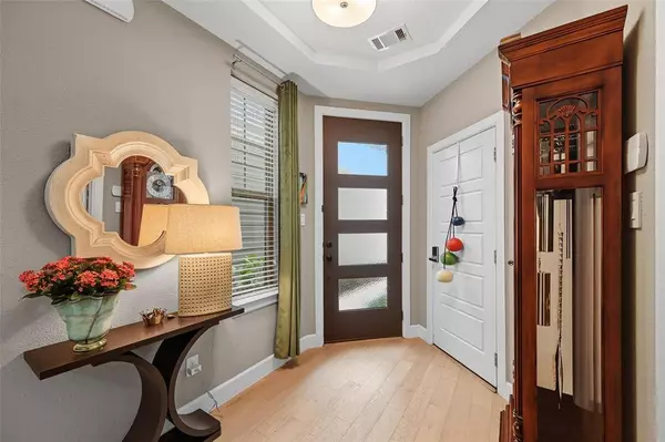 5840 Callisto Court, Dallas, TX 75235