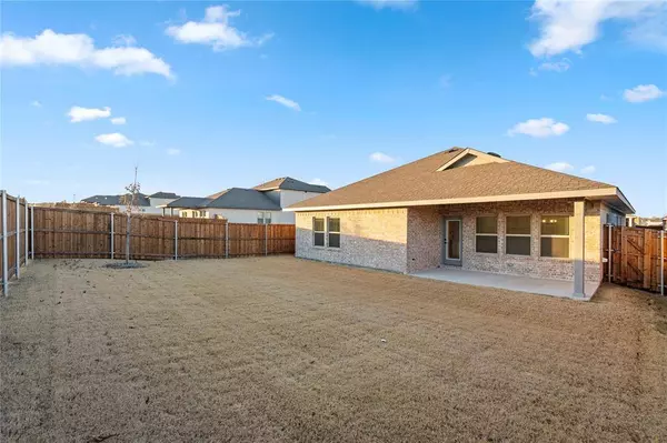 1304 Elliott Road, Howe, TX 75459