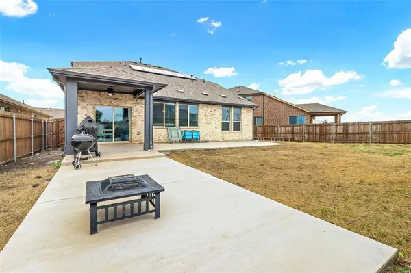 1154 Holcombe Drive, Anna, TX 75409