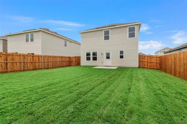 120 Waterhouse Lake Drive, Anna, TX 75409