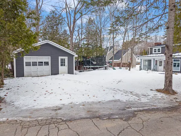 43 Westwood AVE, Millinocket, ME 04462