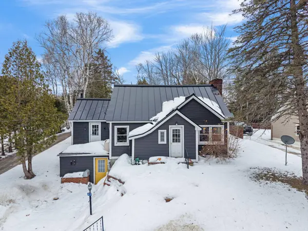43 Westwood AVE, Millinocket, ME 04462