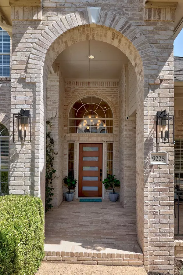 Austin, TX 78750-3450,9228 Limoncillo Dr