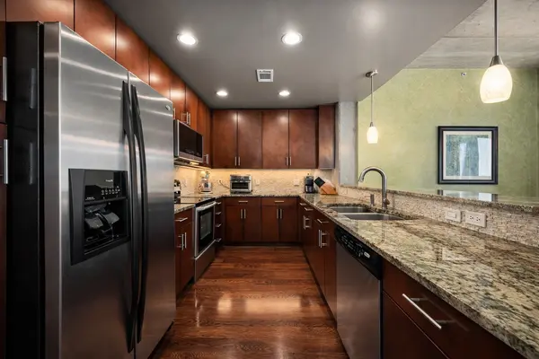 360 Nueces St ##2509, Austin, TX 78701-4119