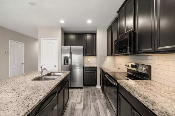 1155 WATER IRIS WAY, Orlando, FL 32828