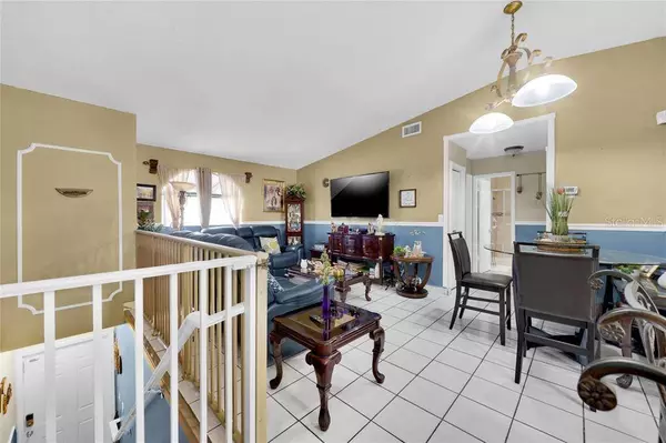 7842 W 34TH LN #202, Hialeah, FL 33018