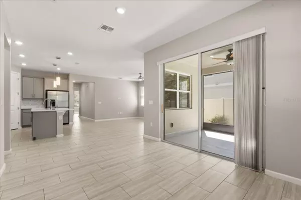 4028 SOUTHERN VISTA LOOP, St Cloud, FL 34769