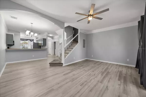 1236 S BEACH CIR, Kissimmee, FL 34746