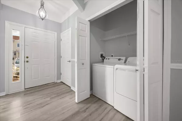 1236 S BEACH CIR, Kissimmee, FL 34746