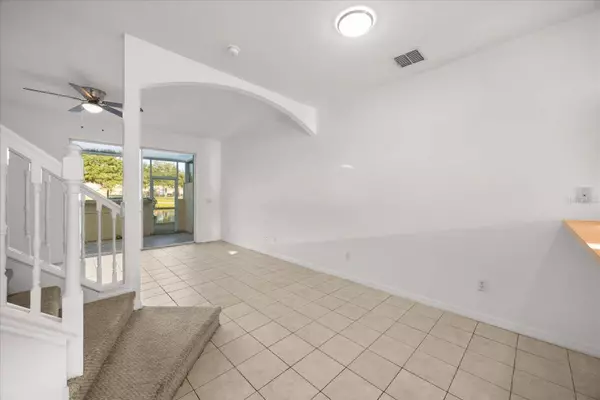 1286 S BEACH CIR #1286, Kissimmee, FL 34746