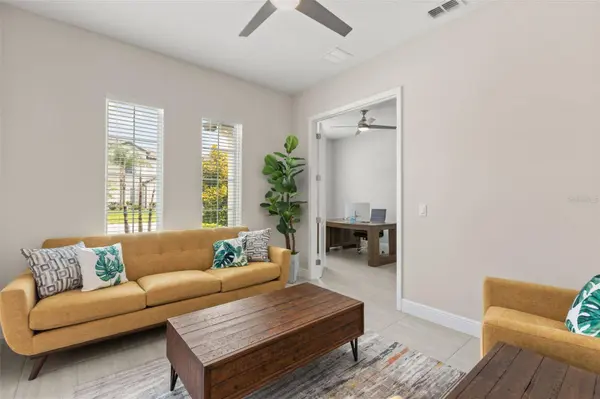 8373 LUDINGTON CIR, Orlando, FL 32836