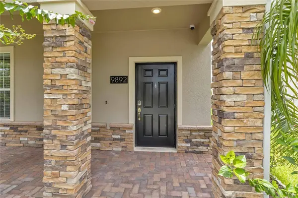 9892 PECAN HICKORY WAY, Orlando, FL 32832