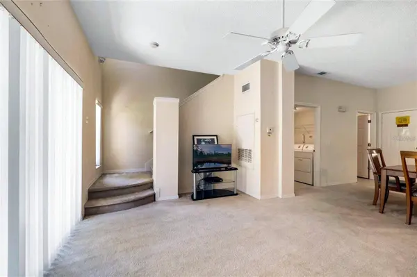 8516 CRYSTAL COVE LOOP, Kissimmee, FL 34747