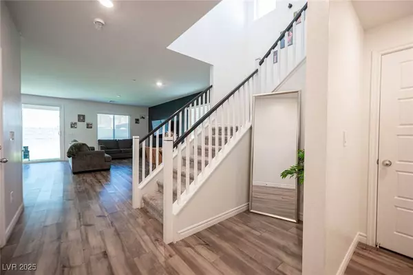 9256 Alden Pointe CT, Las Vegas, NV 89143