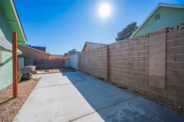 1221 Shirleyann LN, Las Vegas, NV 89128