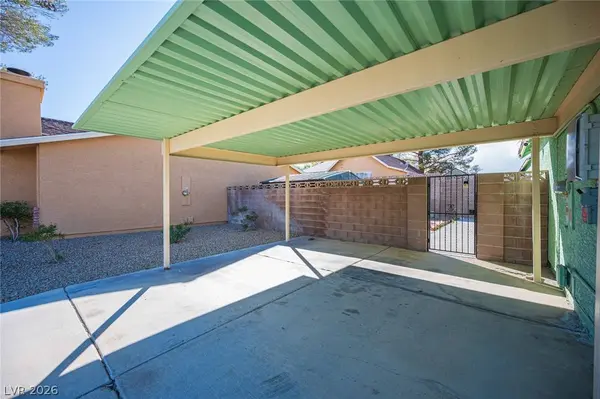 1221 Shirleyann LN, Las Vegas, NV 89128