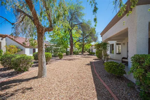 9308 Quail Ridge DR, Las Vegas, NV 89134