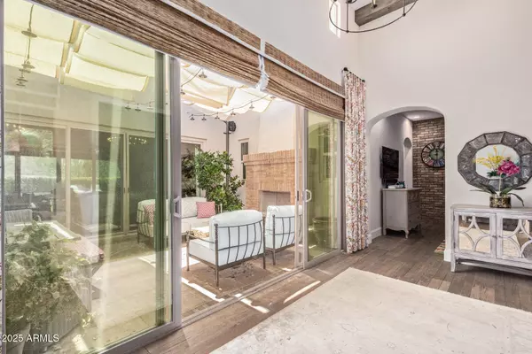 24329 N 72ND Way, Scottsdale, AZ 85255