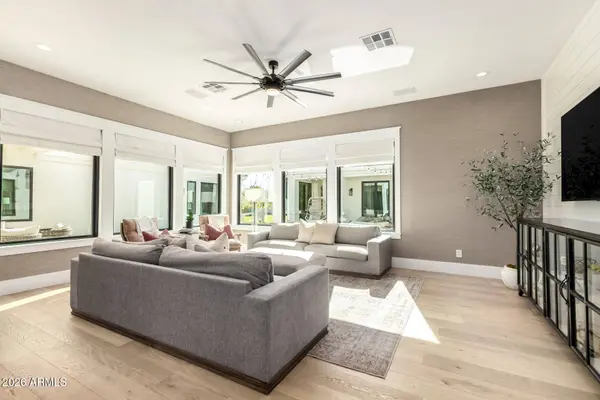 3173 E PAGE Avenue, Gilbert, AZ 85234