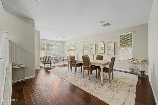 3094 E COTTON Lane, Gilbert, AZ 85234