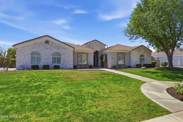 215 S PARKCREST Street, Gilbert, AZ 85296