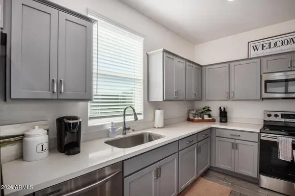 1927 W 23RD Avenue, Apache Junction, AZ 85120