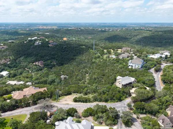 16188 REVELLO DR, Helotes, TX 78023