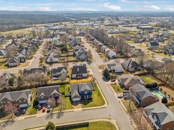 6000 Thrush Ct, Spring Hill, TN 37174