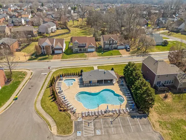 6000 Thrush Ct, Spring Hill, TN 37174